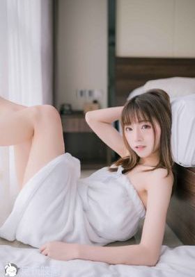 无内衣秘书hd中字在线高清观看